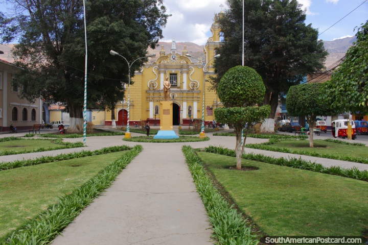 Park and church San Francisco in Huanuco, a few blocks from the center. (720x480px). Peru, South America.