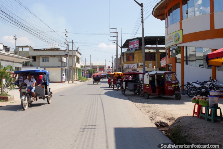 Juanjui, chegamos sem roubar-nos por bandidos! 3 horas 20 minutos de Tocache. (720x480px). Peru, Amrica do Sul.