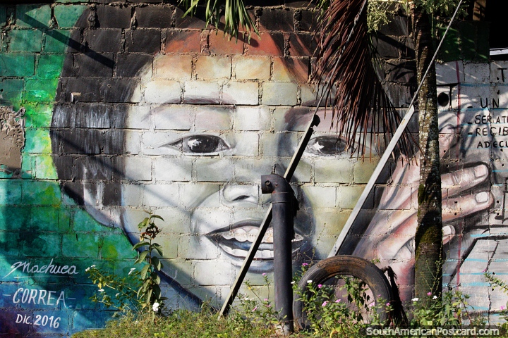 Rosto de um menino indígena, arte de rua em Tarapoto. (720x480px). Peru, América do Sul.