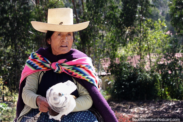 Woman with white hat and colored shawl in the countryside around Chota. (720x480px). Peru, South America.