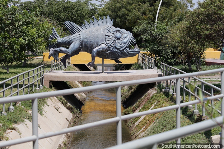 Rinchin Devil Fish, a scary beast at Paseo Yortuque in Chiclayo. Photo ...