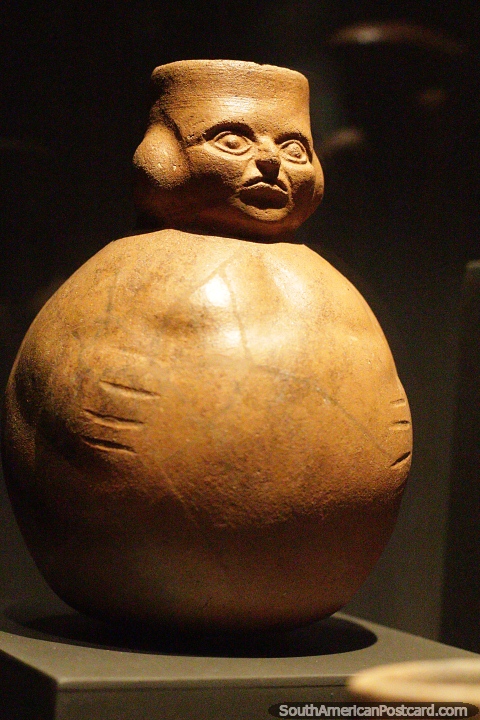 Urn with a face, see an extensive collection of ceramic works at the Sipan museum in Lambayeque. (480x720px). Peru, South America.