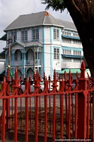 Colégio de S. Stanislaus em Georgetown a Guiana, edifïcio histórico de madeira.