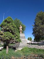 Larger version of Domingo Faustino Sarmiento monument in La Quiaca park.