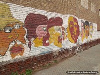 Graffitti de lïderes militares e Che Guevara em Rosario. Argentina, América do Sul.