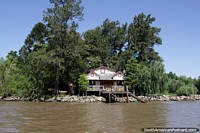 Vivo um estilo de vida mágico em uma casa junto do rio em belo Tigre em Buenos Aires. Argentina, América do Sul.