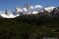 Argentina Photo - The Fitz Roy mountain range is so amazing that you can photograph it all day from different angles, El Chalten.