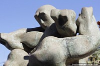 Metamorfose de Ruben Locaso, escultura abstrata em Resistencia. Argentina, América do Sul.