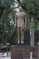 Geral. Juan Domingo Peron (1895-1974), ex-presidente da Argentina, esttua em Formosa.