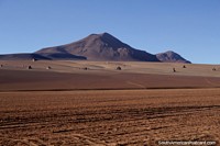 Dali Valley chamou como Salvador Dali, em Uyuni, terreno aberto localizado perto do consórcio termal. Bolívia, América do Sul.