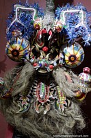 1930-1940 Máscara de Moreno hecha de estaño, la danza de Morenada, ojos grandes, Museo Antropológico, Oruro. Bolivia, Sudamerica.
