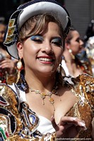 Luz solar e sorrisos mais felizes em uma grande ocasio em La Paz, festival de El Gran Poder. Bolvia, Amrica do Sul.