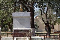 Plaza Ferroviaria in Robore with a bust of Gral. German Busch Becerra (1903-1939), military officer and ex-President.