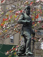 Estatua del hombre militar Fernando Machado, primer plano y personal, Florianopolis. Brasil, Sudamerica.