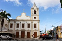 Santa Cruz Church and Courtyard, built between 1718 and 1732, Recife. Brazil, South America.