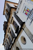 Versão maior do Mosteiro de Sao Bento em Joao Pessoa, igreja do 17o século no centro histórico.