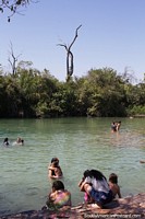 The Municipal Pools are popular in Bonito, the pool is the Formoso River.