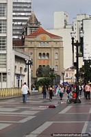 Larger version of Sao Bento College beside the monastery and bridge in Sao Paulo.