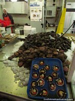 Larger version of Fresh oysters at Coquimbo's fish markets, a city famous for fish!