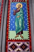 Versão maior do O santo Simon, o mosaico de 20.000 partes cria-se pelo artista chileno Juan Francisco Echenique em Osorno.