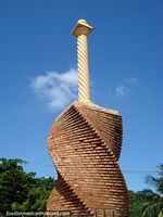 Versão maior do Monumento de La Batalla de Cucuta, a batalha de Cucuta.