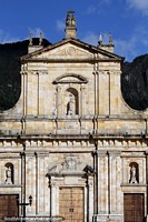 A 4ª e última construção da Catedral de Bogotá foi de 1807-1823 depois que um terremoto destruiu a 3ª. Colômbia, América do Sul.