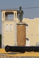 Nikolaus Federmann, a German adventurer and conquistador, statue in Riohacha.
