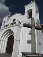 Igreja de San Sebastian em Latacunga. Equador, América do Sul.