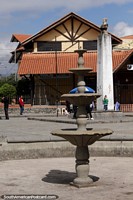 Plazoleta de San Roque, fountain and bust, Cuenca. Ecuador, South America.
