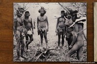 Indgenas Guarani do Chaco, foto no museu da Filadlfia. Paraguai, Amrica do Sul.