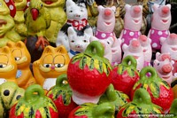 Garfield, cats, pigs and strawberries, ceramics from Aregua.