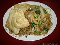 Versão maior do Comida chinesa em Camana em restaurante Chifa Kwang Chow.