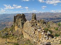 Ruinas de Marcahuamachuco, por encima de Huamachuco. Perú, Sudamerica.