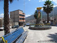 Larger version of Parque Santa Rosa with shrine in Abancay.