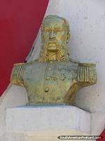 Andres Avelino Caceres (1836-1923) monumento en Abancay, un ex-Presidente de Perú. Perú, Sudamerica.