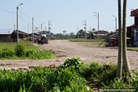 The gravel roads of a neighborhood around Aguaytia, between Pucallpa and Tingo Maria. Peru, South America.