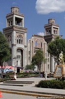 Larger version of Cathedral in Huaraz, built in 1899 at the central plaza.