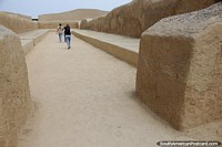Versión más grande de Chan Chan, un sitio arqueológico a 5kms del centro de Trujillo.