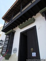 Versão maior do Edifïcio histórico, a Casa de Capitulação em Maracaibo.