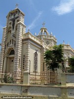 Igreja Santa Teresita, um bocado como um castelo, Maracaibo. Venezuela, América do Sul.