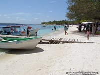 The arrival and leaving point beside the jetty at Cajo Sombrero, Morrocoy National Park. Venezuela, South America.