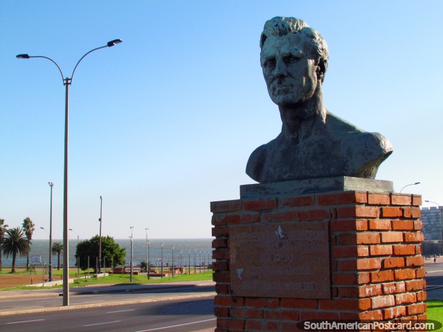 British diplomat Sir Eugen Millington-Drake (1889-1972), bust in Montevideo. (640x480px). Uruguay, South America.