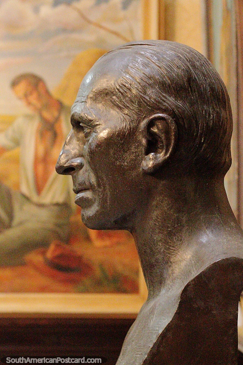 Cabea de bronze no museu de belas artes em Salto - Museu de Bellas Artes y Artes Decorativas - Maria Irene Olarreaga Gallino. (480x720px). Uruguai, Amrica do Sul.