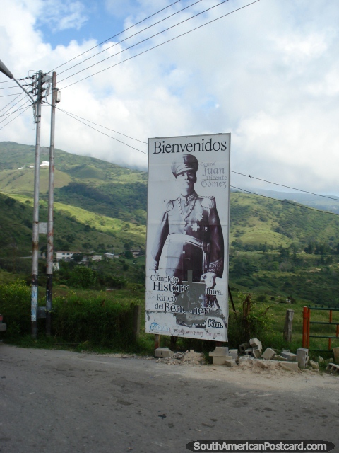 O general Juan Vicente Gomez Chacon (1857-1935) quadro de avisos e cartazes, ex-presidente, perto de San Antonio. (480x640px). Venezuela, Amrica do Sul.