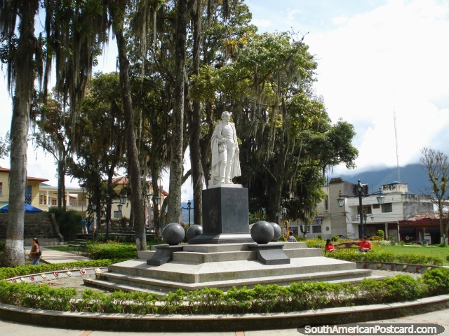 Antonio Jose de Sucre (1795-1830) monumento en Plaza Sucre en Mérida. (640x480px). Venezuela, Sudamerica.