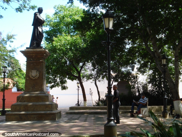 Parque Simon Bolivar en Coro central. (640x480px). Venezuela, Sudamerica.