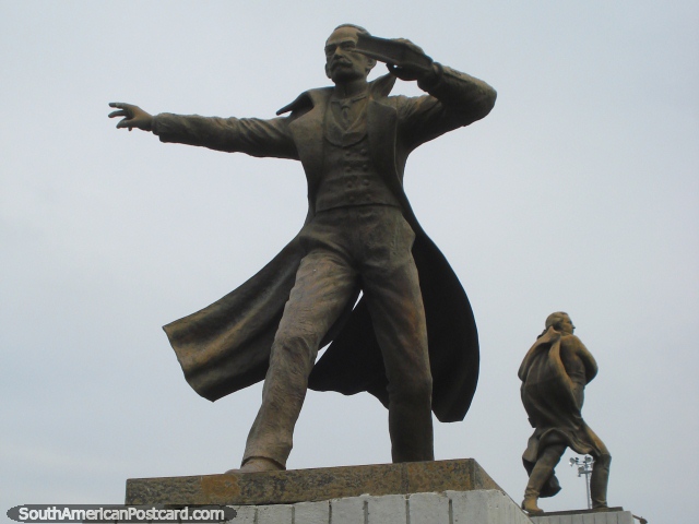 Jose Marti (1853-1895) monument, Cuban national hero and impt. figure in literature in Puerto Cabello. (640x480px). Venezuela, South America.