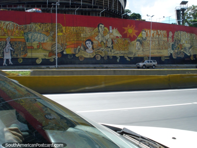 Una gran pintura mural de Venezolanos famosos, naranja y rojo, Caracas. (640x480px). Venezuela, Sudamerica.