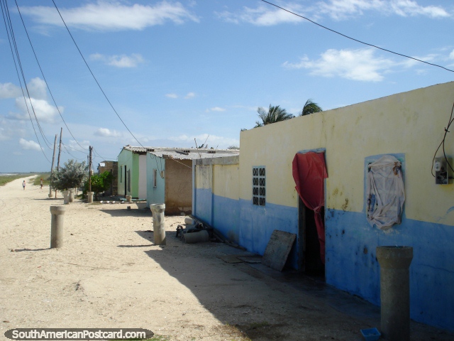 Vida pacfica em La Restinga, casas dos habitantes locais, Ilha Margarita. (640x480px). Venezuela, Amrica do Sul.
