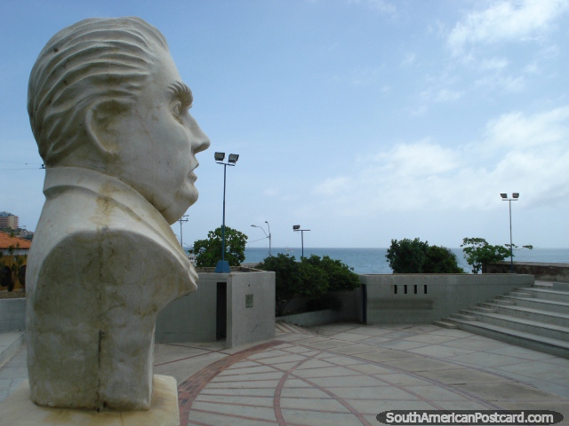 Monumento ao compositor Vicente Cedeno (1844-1914) em Cedeno amplitheater em Pampatar, Ilha Margarita. (640x480px). Venezuela, América do Sul.